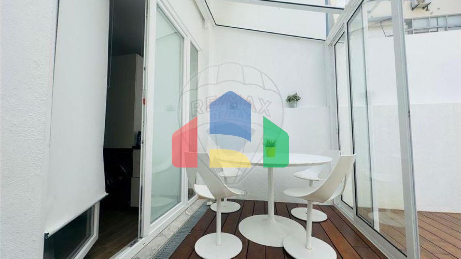 Residential - Condo/Apartment - T2 - Beato, Lisbon - PT