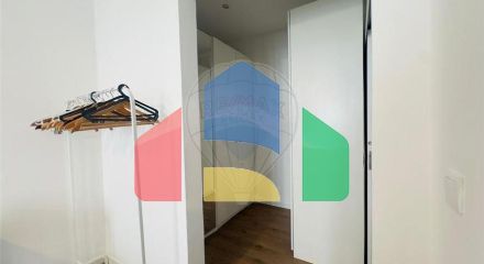 Residential - Condo/Apartment - T2 - Beato, Lisbon - PT