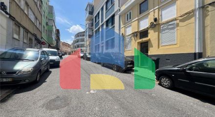 Residential - Condo/Apartment - T2 - Beato, Lisbon - PT
