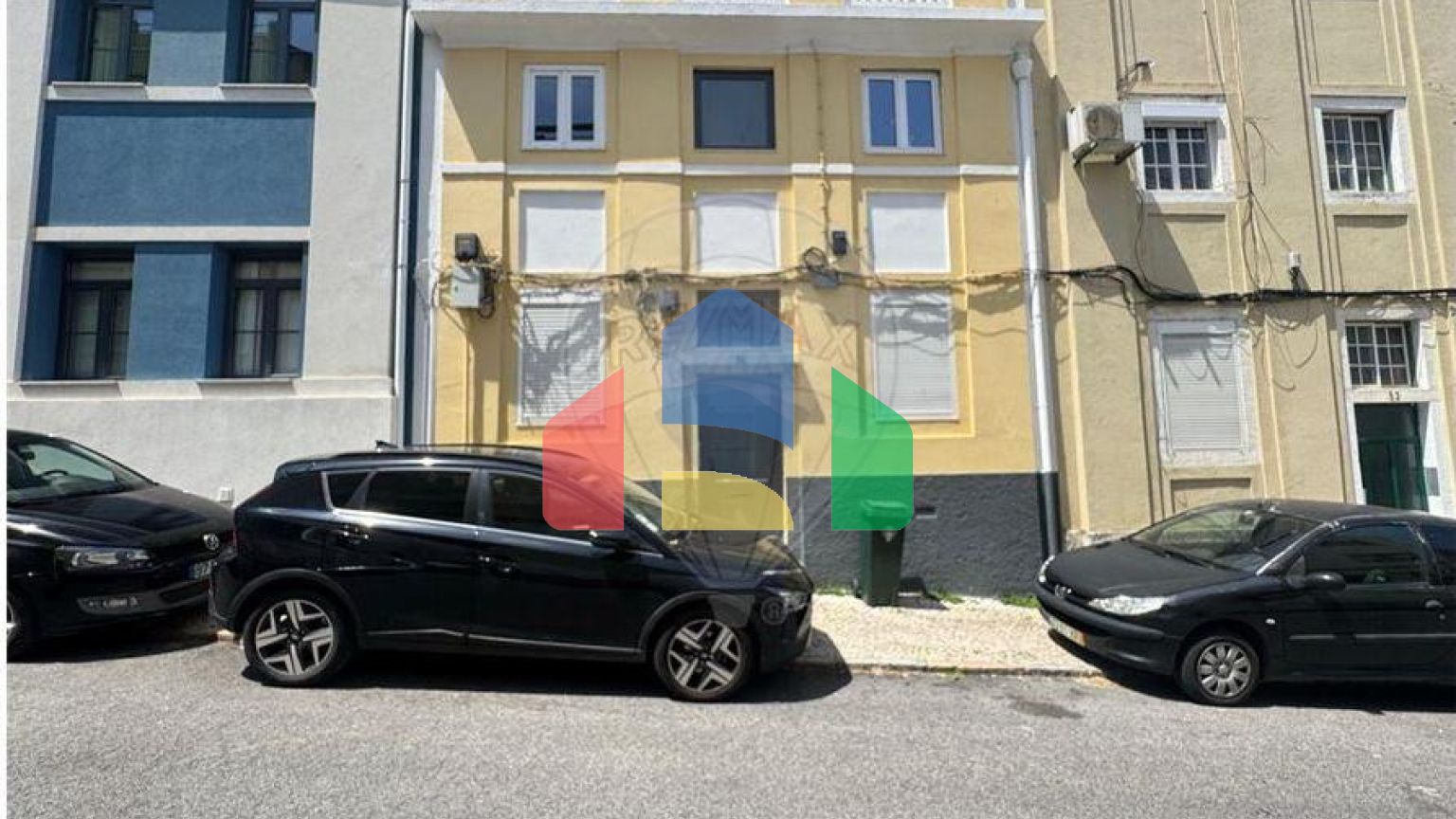 Residential - Condo/Apartment - T2 - Beato, Lisbon - PT