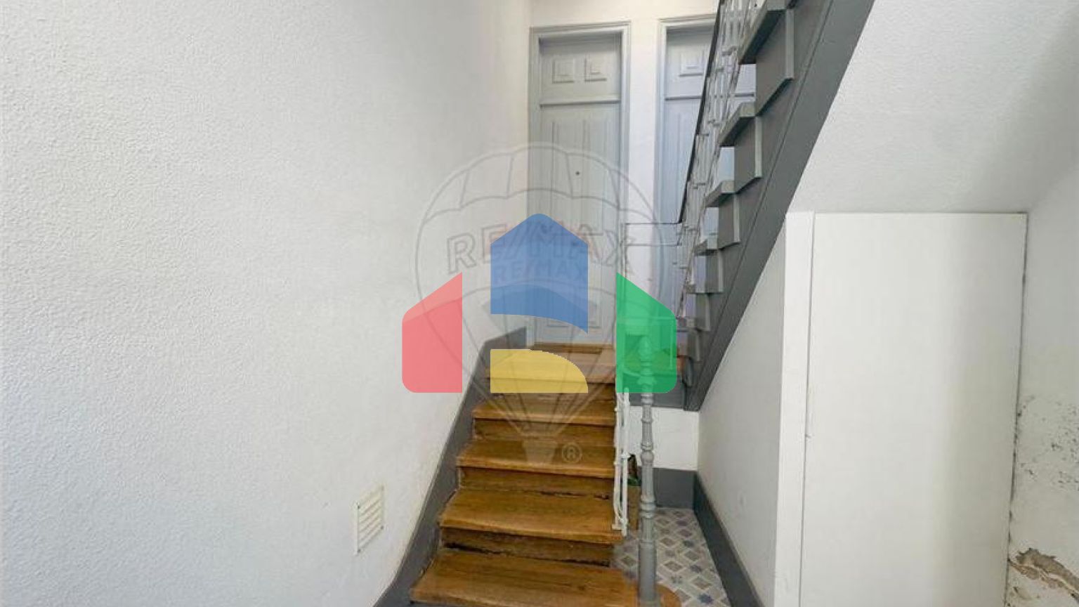 Residential - Condo/Apartment - T2 - Beato, Lisbon - PT