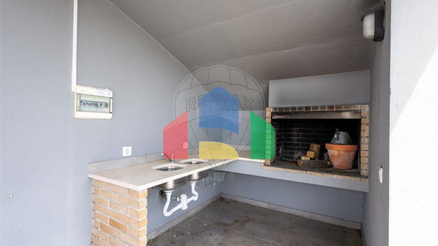 Residential - Single Family Home - T3 - Caranguejeira, Leiria - PT