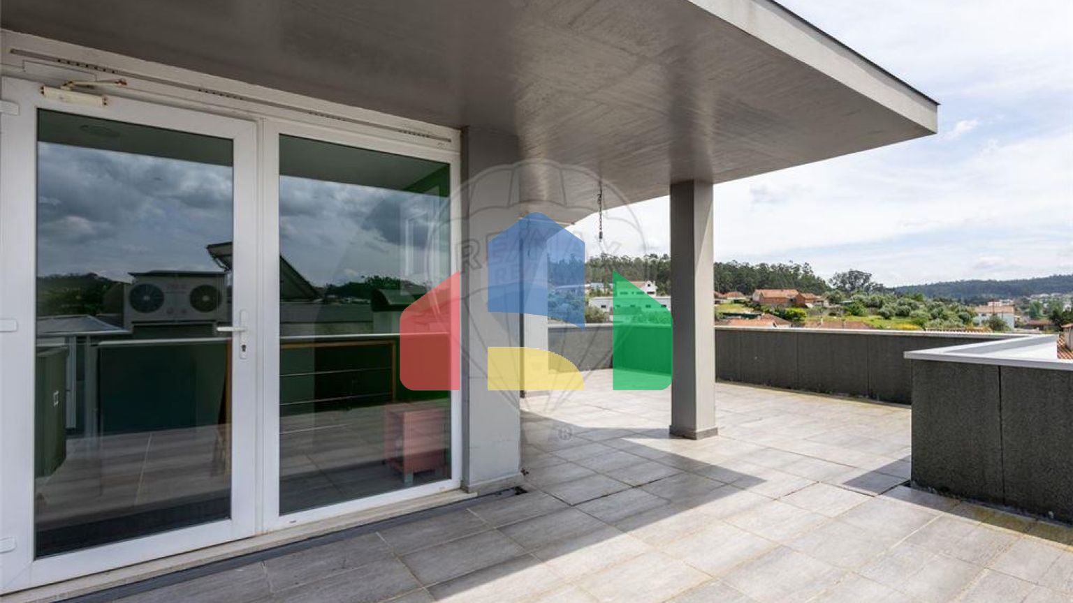 Residential - Single Family Home - T3 - Caranguejeira, Leiria - PT