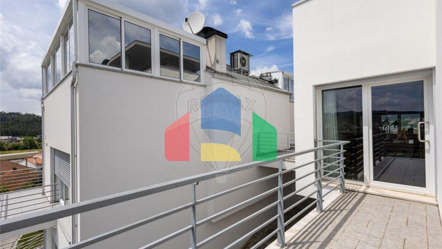 Residential - Single Family Home - T3 - Caranguejeira, Leiria - PT