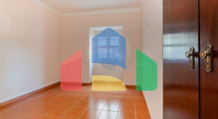 Residential - Condo/Apartment - T1 - Moscavide e Portela, Loures - PT