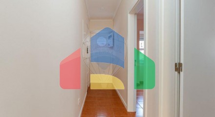 Residential - Condo/Apartment - T1 - Moscavide e Portela, Loures - PT