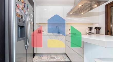 Residential - Condo/Apartment - T2 - Moscavide e Portela, Loures - PT