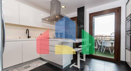 Residential - Condo/Apartment - T2 - Moscavide e Portela, Loures - PT