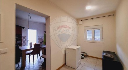 Residential - Single Family Home - T6 - Mouraz e Vila Nova da Rainha, Tondela - PT