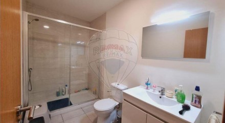 Residential - Single Family Home - T6 - Mouraz e Vila Nova da Rainha, Tondela - PT