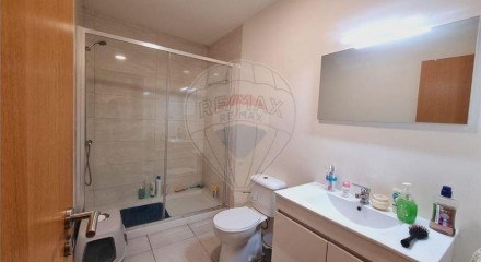 Residential - Single Family Home - T6 - Mouraz e Vila Nova da Rainha, Tondela - PT