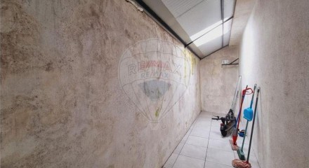 Residential - Single Family Home - T6 - Mouraz e Vila Nova da Rainha, Tondela - PT