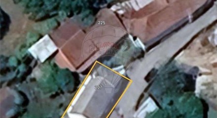 Residential - Single Family Home - T6 - Mouraz e Vila Nova da Rainha, Tondela - PT