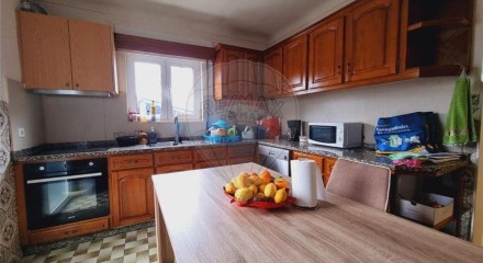 Residential - Single Family Home - T6 - Mouraz e Vila Nova da Rainha, Tondela - PT