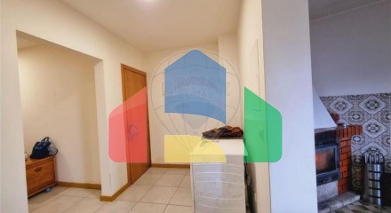 Residential - Single Family Home - T6 - Mouraz e Vila Nova da Rainha, Tondela - PT