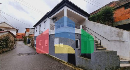 Residential - Single Family Home - T6 - Mouraz e Vila Nova da Rainha, Tondela - PT