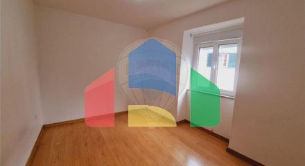 Residential - Single Family Home - T2 - Mouraz e Vila Nova da Rainha, Tondela - PT