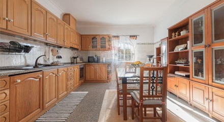 Residential - Single Family Home - T5 - Venda do Pinheiro e Santo Estêvão das Galés, Mafra - PT