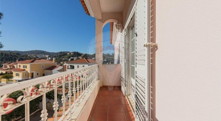 Residential - Single Family Home - T5 - Venda do Pinheiro e Santo Estêvão das Galés, Mafra - PT