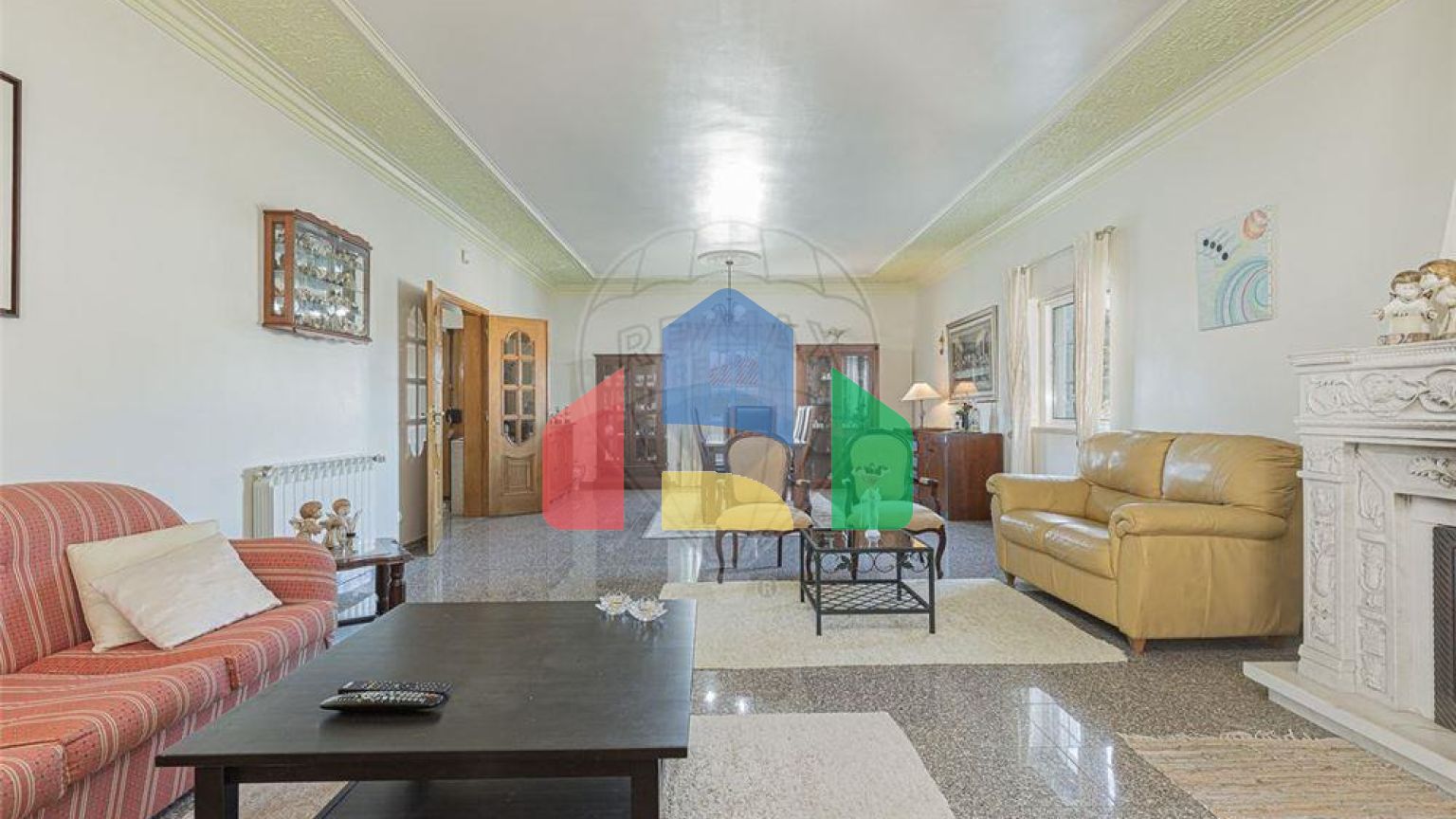 Residential - Single Family Home - T5 - Venda do Pinheiro e Santo Estêvão das Galés, Mafra - PT