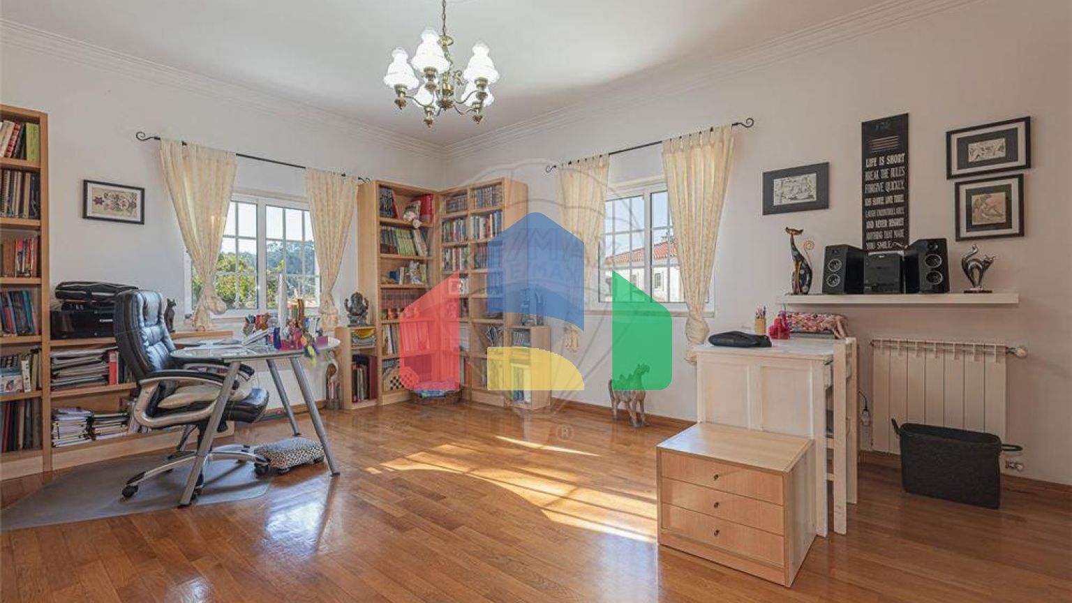 Residential - Single Family Home - T5 - Venda do Pinheiro e Santo Estêvão das Galés, Mafra - PT