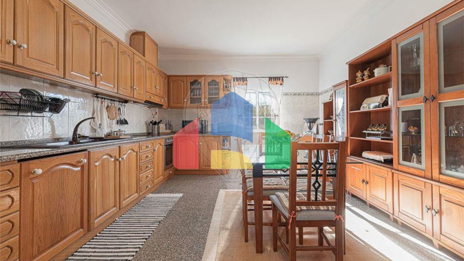 Residential - Single Family Home - T5 - Venda do Pinheiro e Santo Estêvão das Galés, Mafra - PT