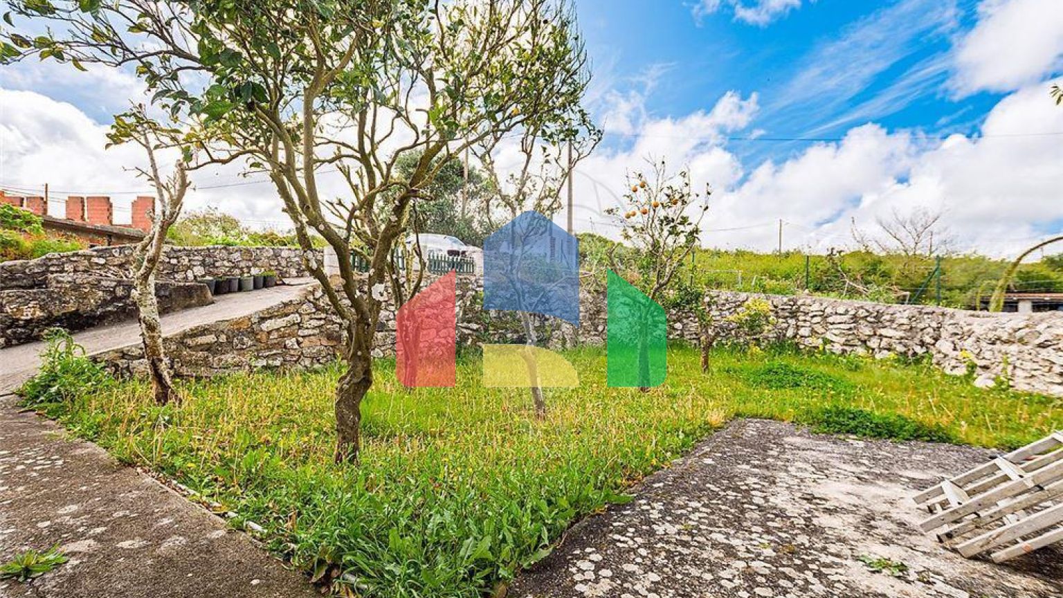 Residential - Single Family Home - T3 - Venda do Pinheiro e Santo Estêvão das Galés, Mafra - PT