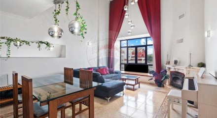 Residential - Condo/Apartment - T5 - Algueirao-Mem Martins, Sintra - PT