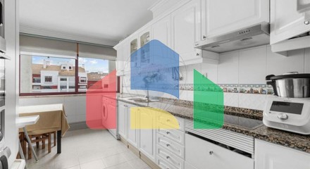 Residential - Condo/Apartment - T5 - Algueirao-Mem Martins, Sintra - PT