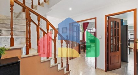 Residential - Condo/Apartment - T5 - Algueirao-Mem Martins, Sintra - PT