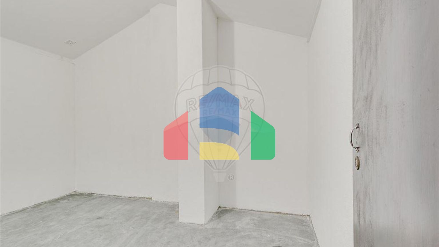 Residential - Condo/Apartment - T2 - Algueirao-Mem Martins, Sintra - PT