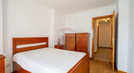 Residential - Condo/Apartment - T2 - Algueirao-Mem Martins, Sintra - PT