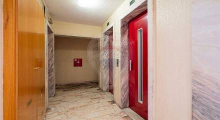 Residential - Condo/Apartment - T2 - Algueirao-Mem Martins, Sintra - PT