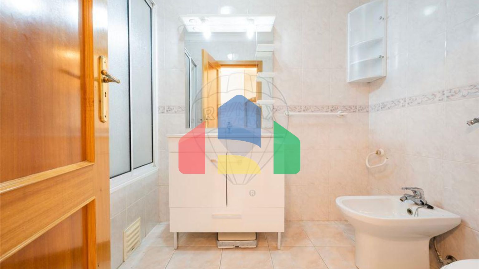 Residential - Condo/Apartment - T2 - Algueirao-Mem Martins, Sintra - PT