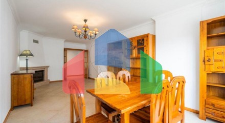 Residential - Condo/Apartment - T2 - Algueirao-Mem Martins, Sintra - PT