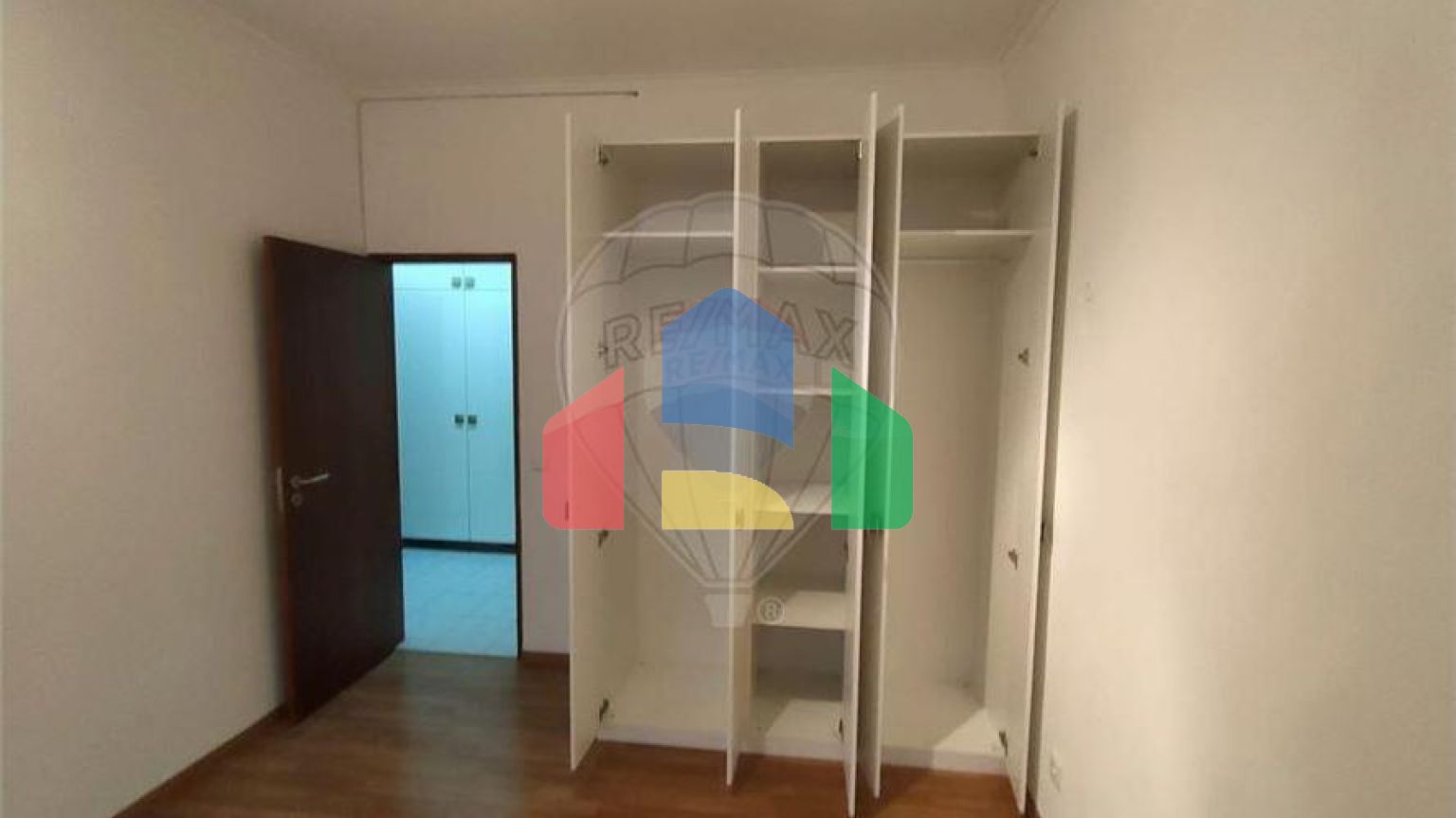 Residential - Condo/Apartment - T2 - Algueirao-Mem Martins, Sintra - PT