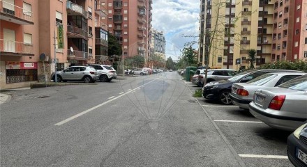 Residential - Condo/Apartment - T2 - Algueirao-Mem Martins, Sintra - PT
