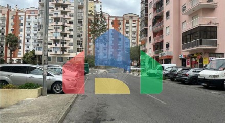 Residential - Condo/Apartment - T2 - Algueirao-Mem Martins, Sintra - PT