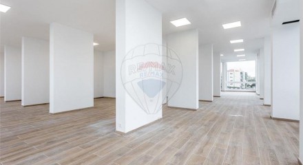 Commercial - Commercial/Retail - Algueirao-Mem Martins, Sintra - PT