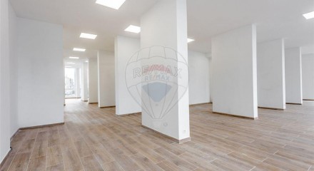 Commercial - Commercial/Retail - Algueirao-Mem Martins, Sintra - PT