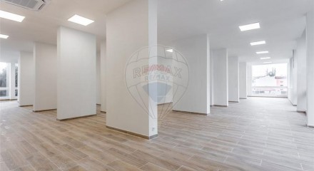 Commercial - Commercial/Retail - Algueirao-Mem Martins, Sintra - PT