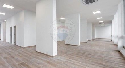 Commercial - Commercial/Retail - Algueirao-Mem Martins, Sintra - PT