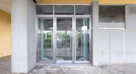 Commercial - Commercial/Retail - Algueirao-Mem Martins, Sintra - PT