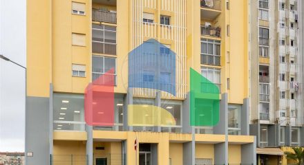 Commercial - Commercial/Retail - Algueirao-Mem Martins, Sintra - PT