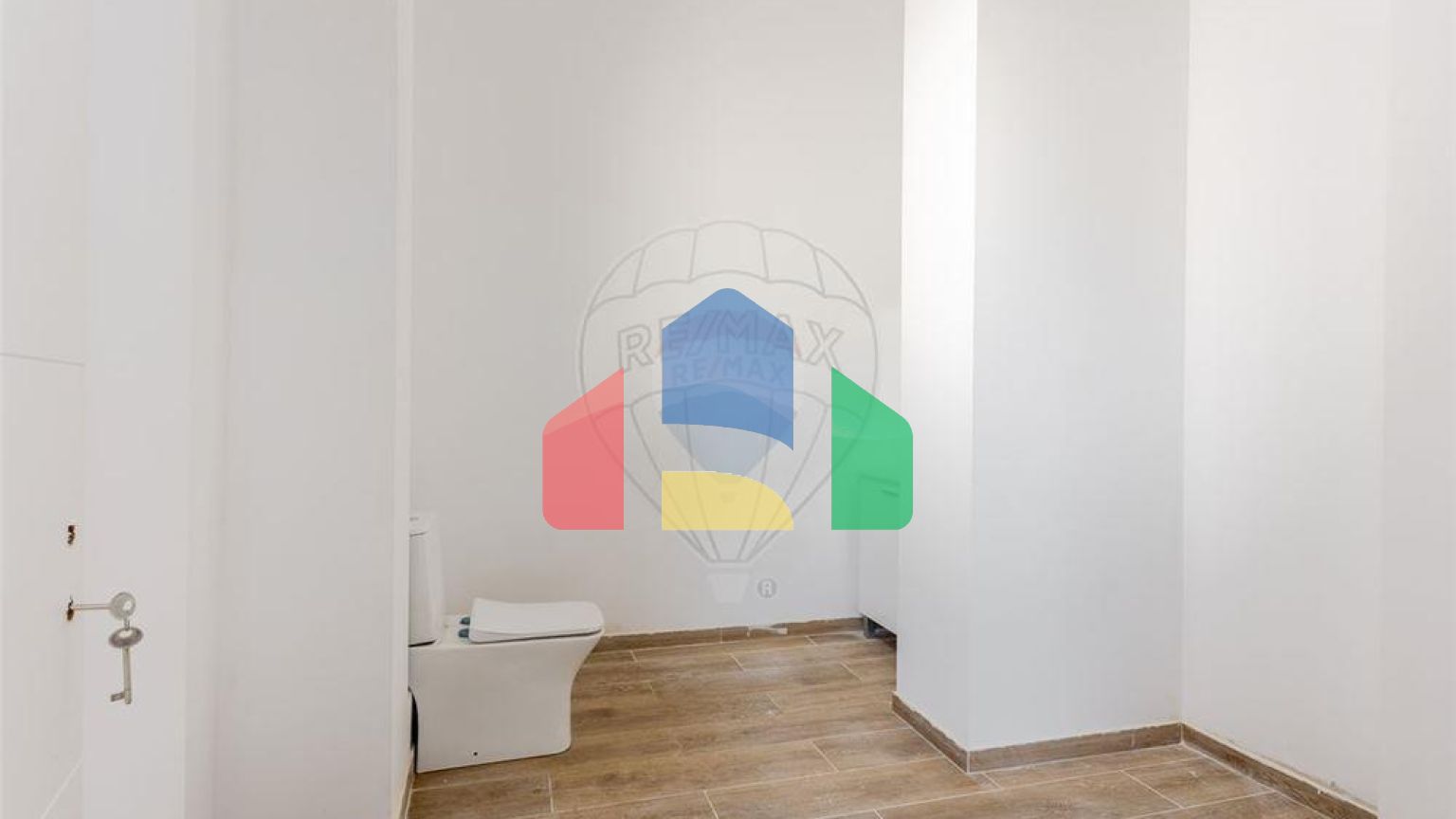 Commercial - Commercial/Retail - Algueirao-Mem Martins, Sintra - PT