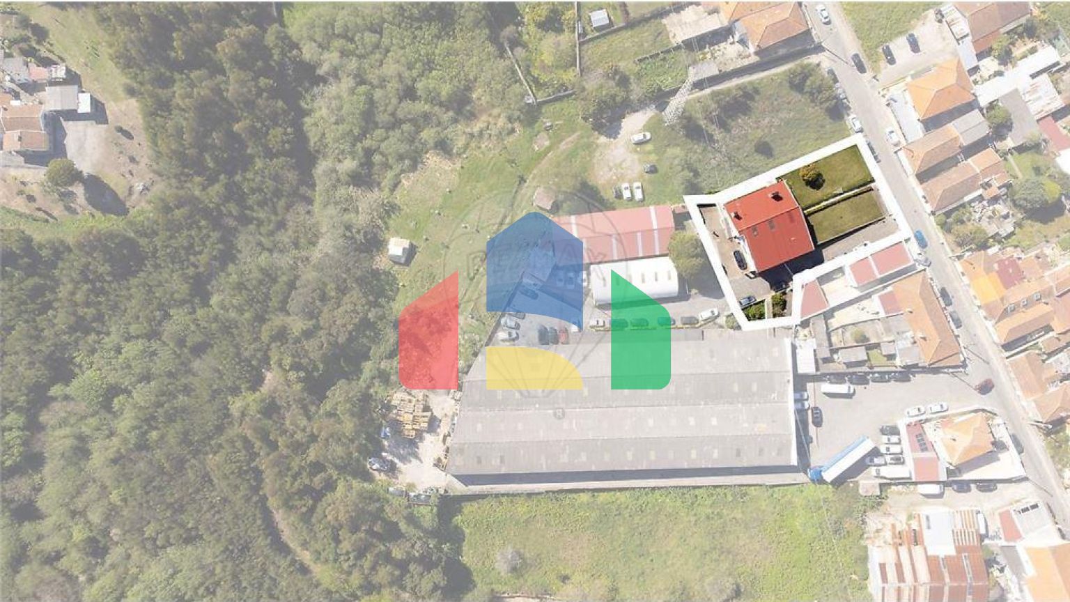 Residential - Single Family Home - T4 - Serzedo e Perosinho, Vila Nova de Gaia - PT