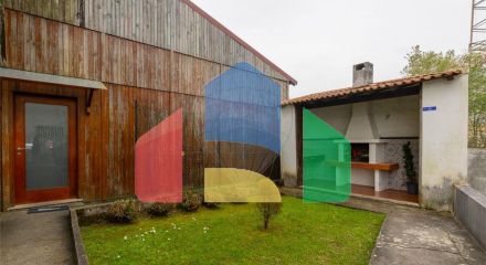Residential - Single Family Home - T4 - Serzedo e Perosinho, Vila Nova de Gaia - PT