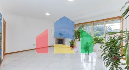 Residential - Condo/Apartment - T2 - Serzedo e Perosinho, Vila Nova de Gaia - PT