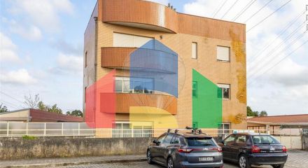 Residential - Condo/Apartment - T2 - Serzedo e Perosinho, Vila Nova de Gaia - PT