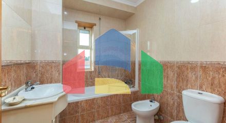 Residential - Condo/Apartment - T2 - Serzedo e Perosinho, Vila Nova de Gaia - PT